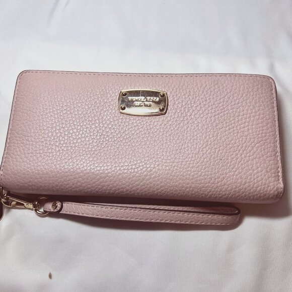 Michael Kors Large Cell Ph. Multi Function Wristlet/Leather-Blush/Pale Pink/Gold - Picture 3 of 14